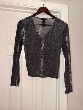 Kenneth Cole Black & White V-Neck semi- sheer Long Sleeve Top